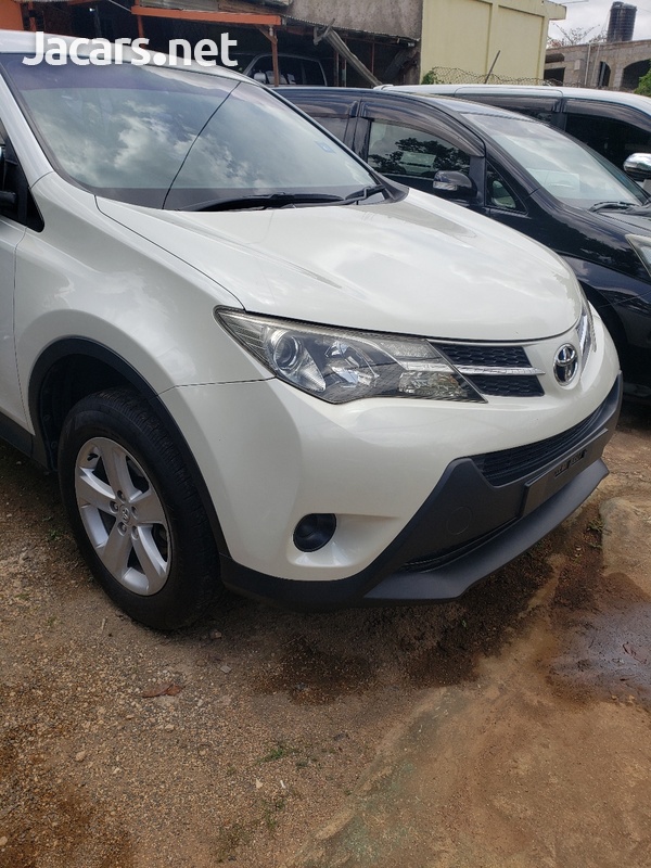 Toyota RAV4 2,5L 2013-9