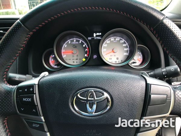 Toyota Mark X 2,5L 2016-6