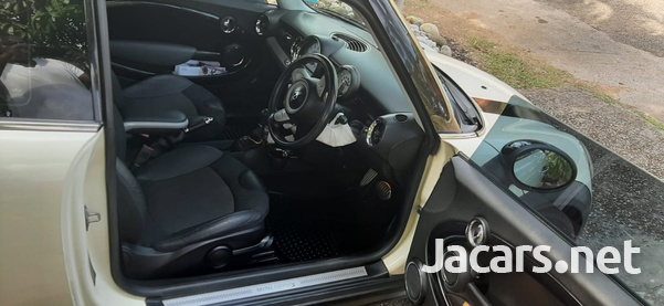Mini Cooper 1,6L 2011-6