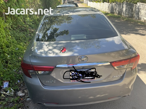 Toyota Mark X 2,5L 2013-4