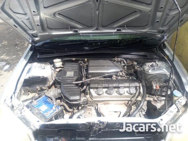 Honda Civic 1,5L 2003-8