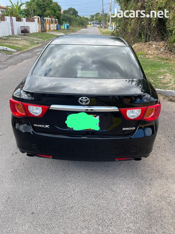 Toyota Mark X 2,5L 2012-5