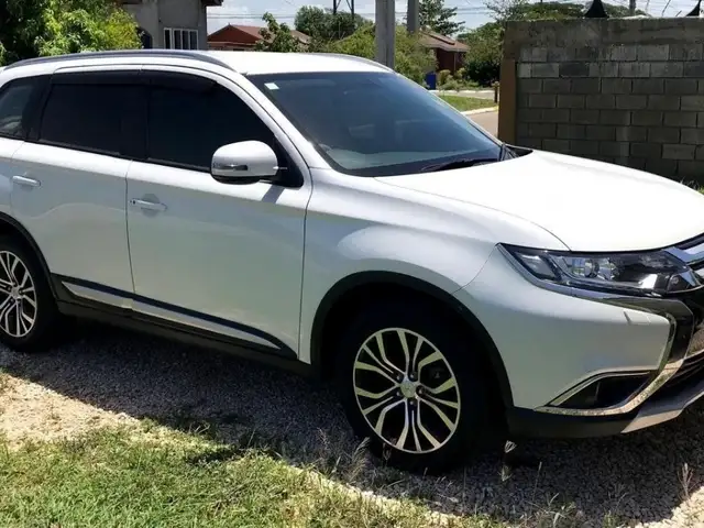 Mitsubishi Outlander/Airtrek