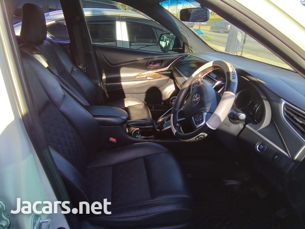 Toyota Harrier 1,8L 2015-5