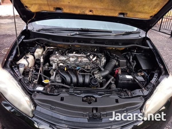 Toyota Wish 1,8L 2011-3