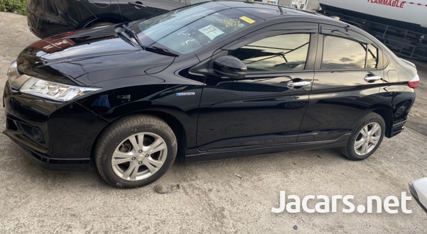 Honda Grace 1,5L 2015-8