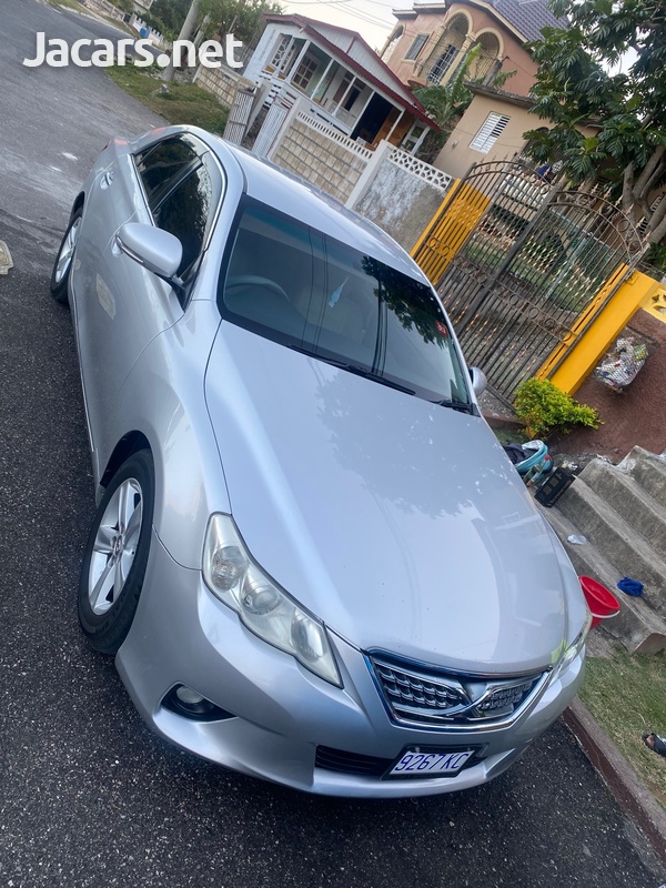 Toyota Mark X 2,5L 2012-8