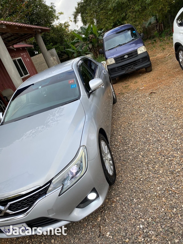Toyota Mark X 2,5L 2013-2