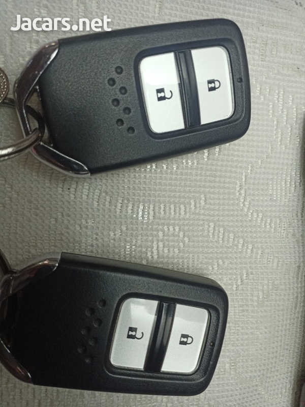 Honda Fit 1,3L 2014-9