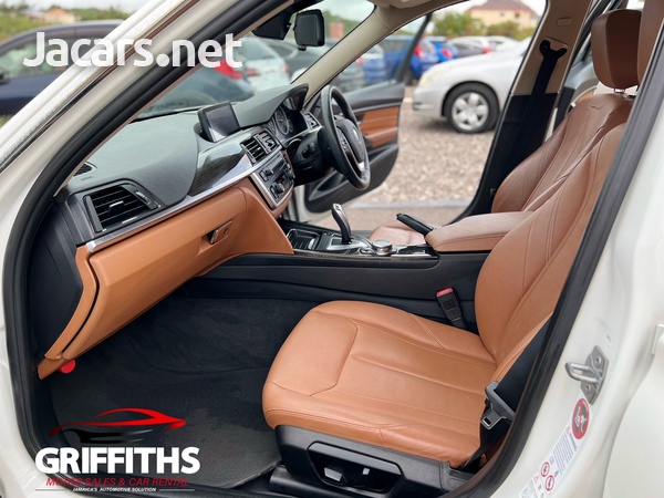 BMW 3-Series 2,0L 2014-13