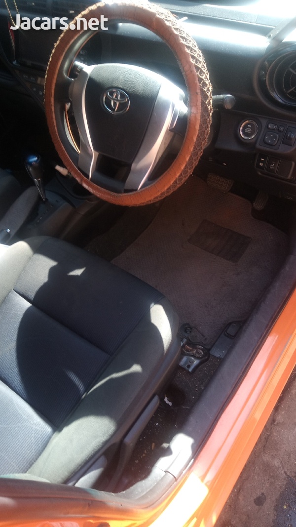 Toyota Aqua 1,2L 2015-7