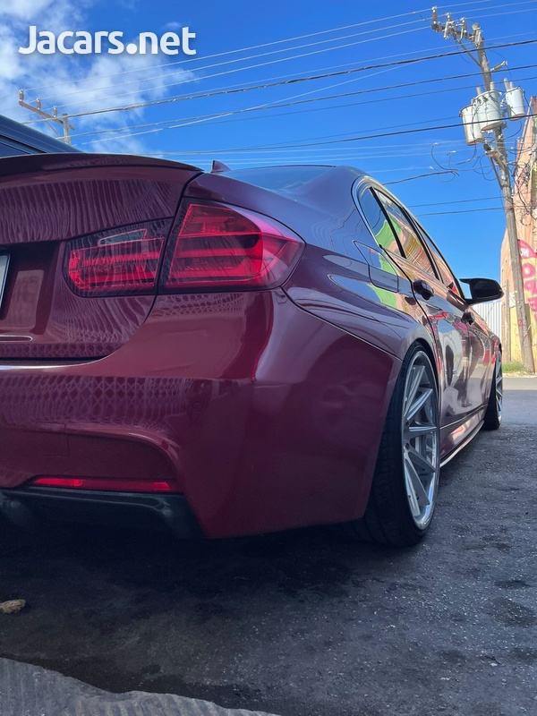 BMW 3-Series 2,0L 2015