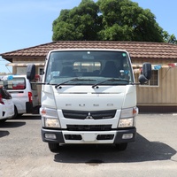 2014 Mitsubishi Canter Flatbed Truck 2014 Mitsubishi Canter Flatbed Truck