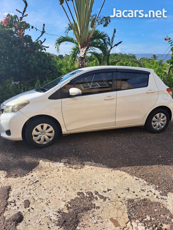 Toyota Vitz 1,3L 2012-2