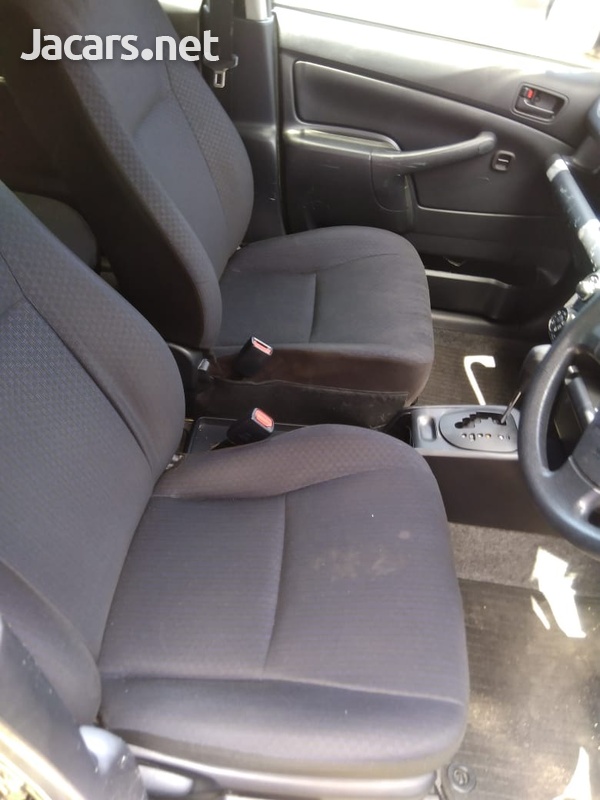 Toyota Probox 1,5L 2016-4