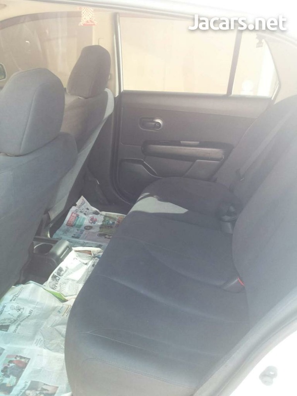 Nissan Tiida 1,5L 2007-5