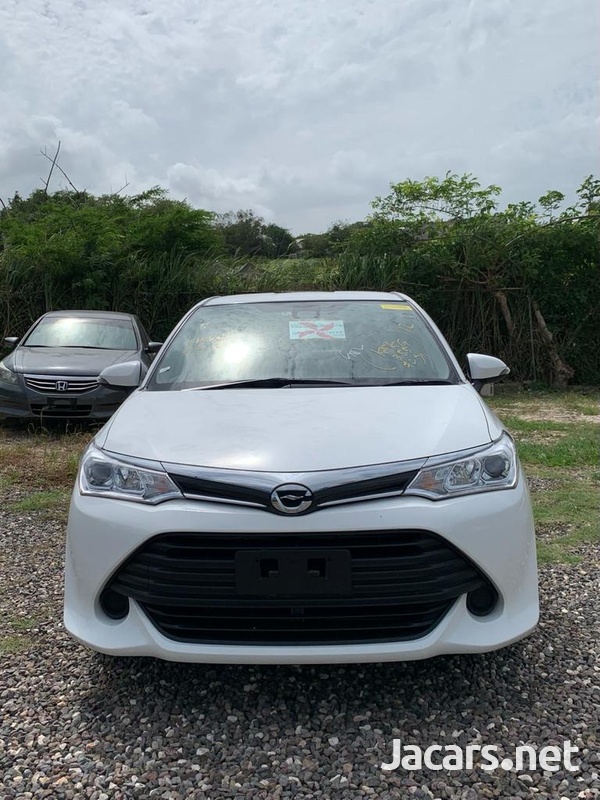 Toyota Axio 1,5L 2016-1