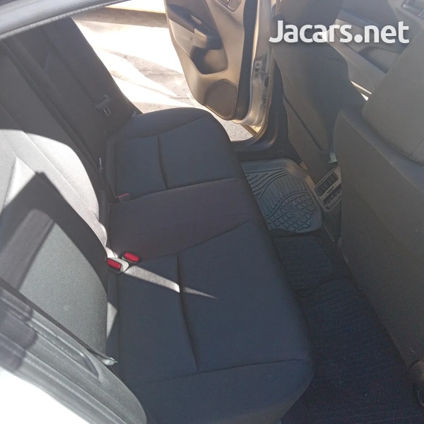 Honda Grace 1,6L 2016-4