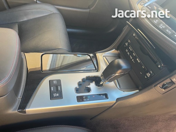 Toyota Crown 3,5L 2012-12