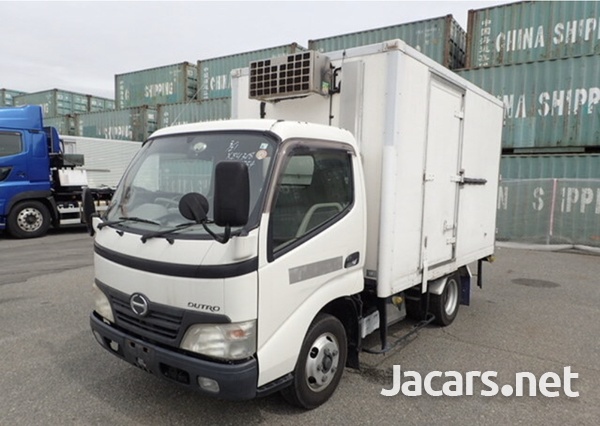 2009 Hino Dutro-3