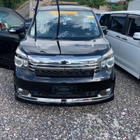 Toyota Voxy 2,0L 2013 Toyota Voxy 2,0L 2013