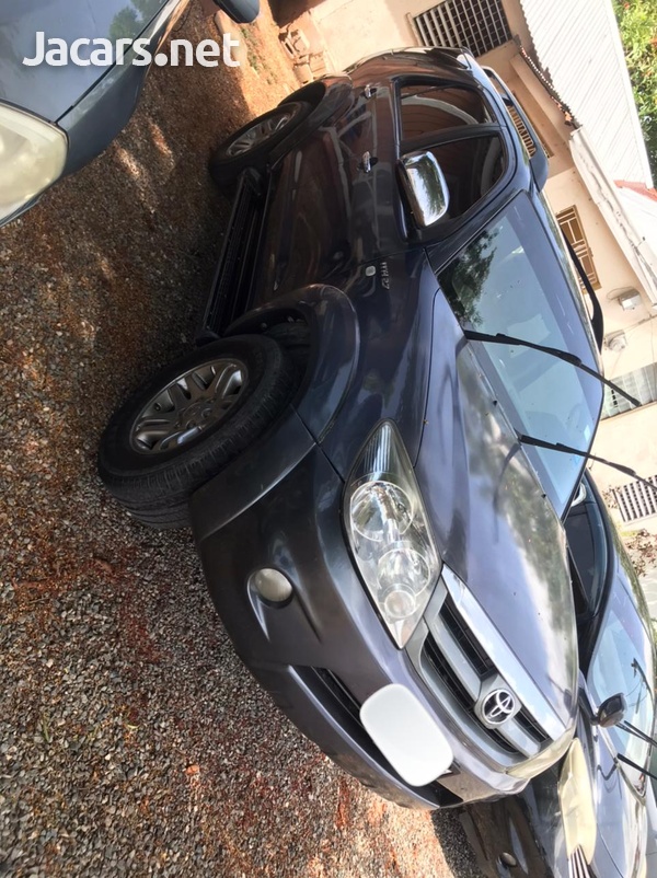 Toyota Fortuner 2,7L 2006-1