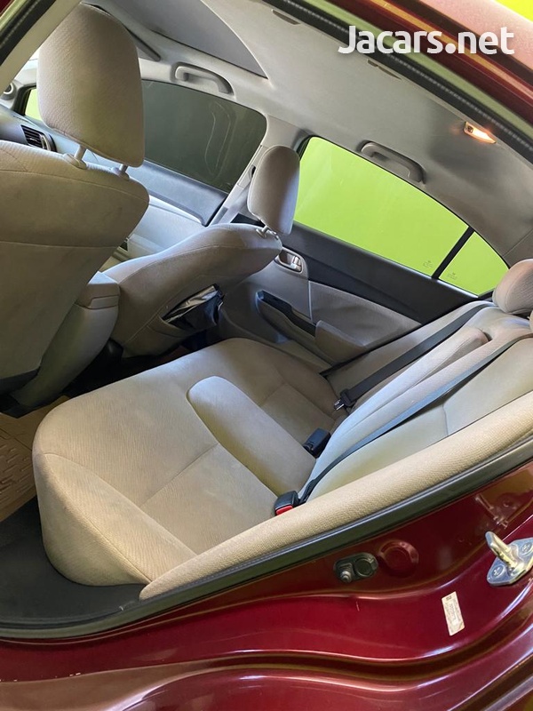 Honda Civic 1,5L 2013-3