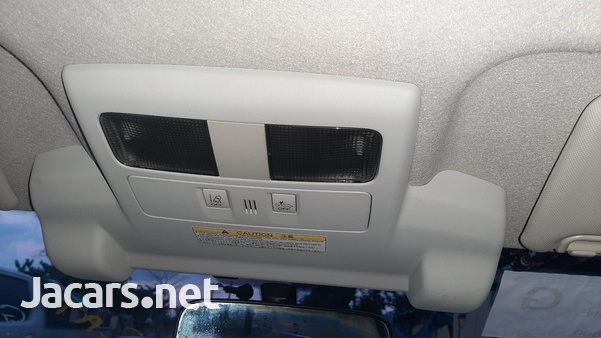 Subaru Impreza 2,0L 2012-1