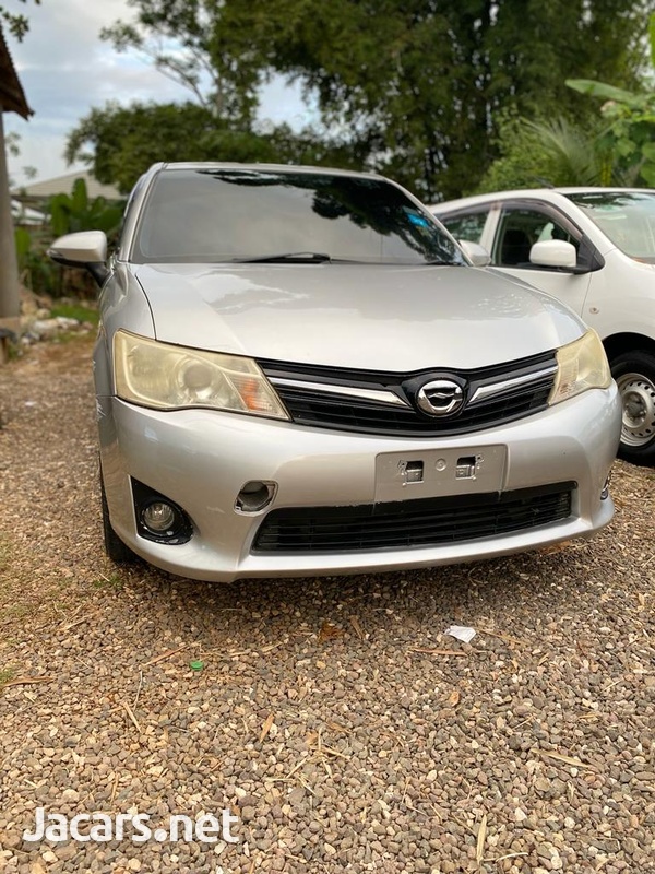 Toyota Fielder 1,8L 2013-3