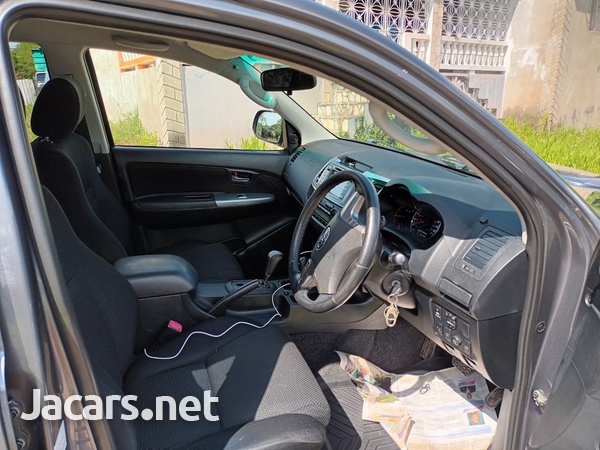 Toyota Hilux 3,0L 2014-5