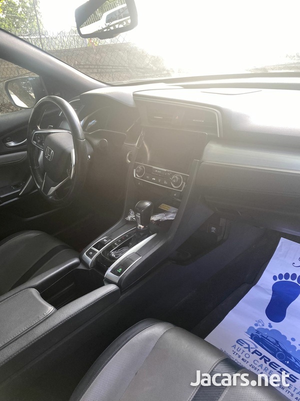 Honda Civic 1,5L 2017-6