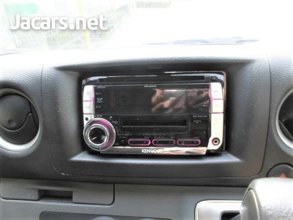 2017 NISSAN CARAVAN NV350 WINDOW VAN-10