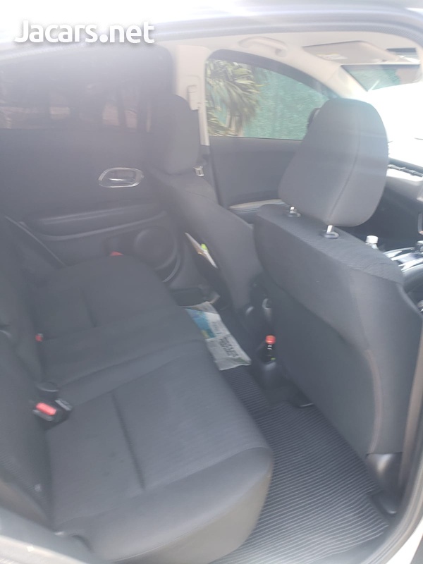 Honda Vezel 1,5L 2015-4
