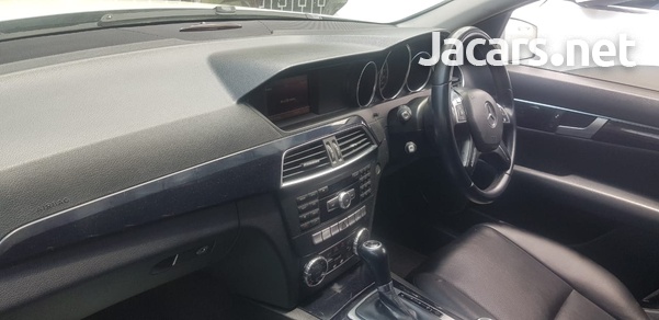 Mercedes-Benz C-Class 1,6L 2014-3