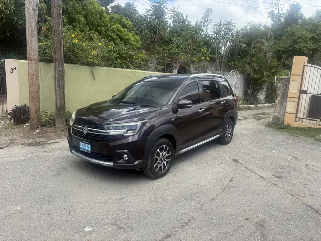 Suzuki XL-7