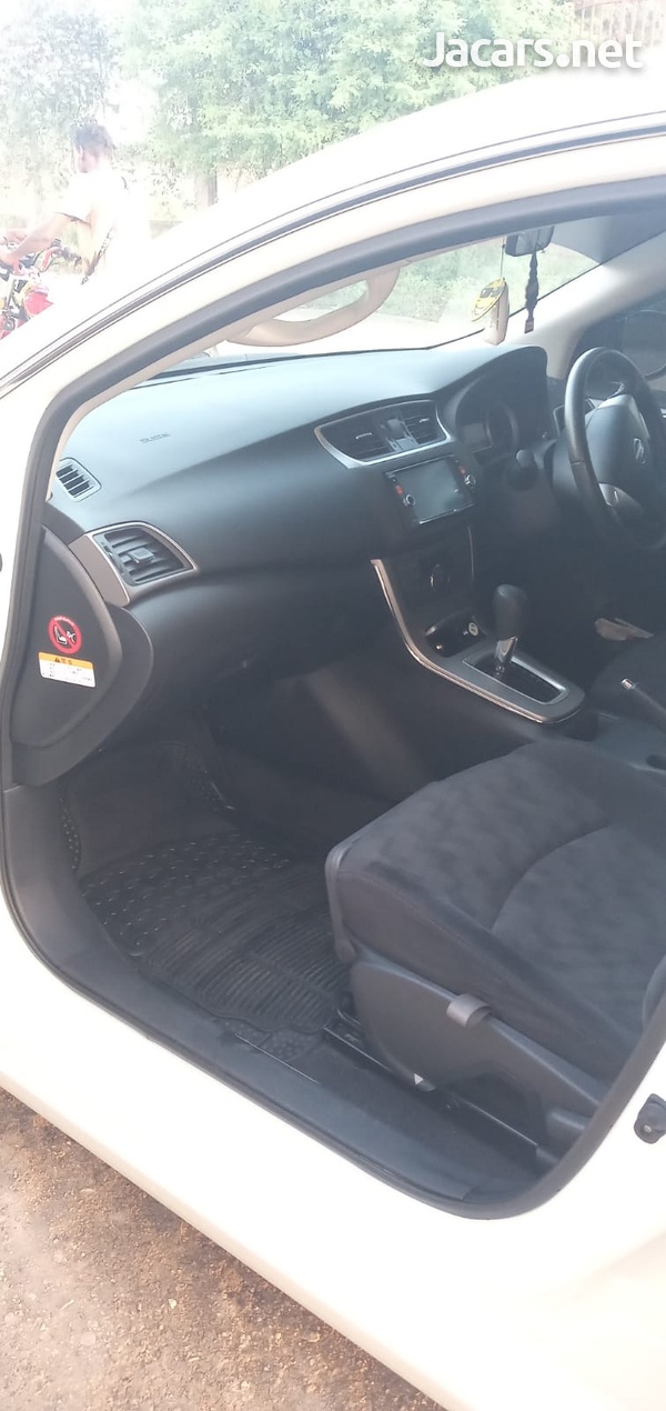Nissan Sylphy 1,8L 2014-9