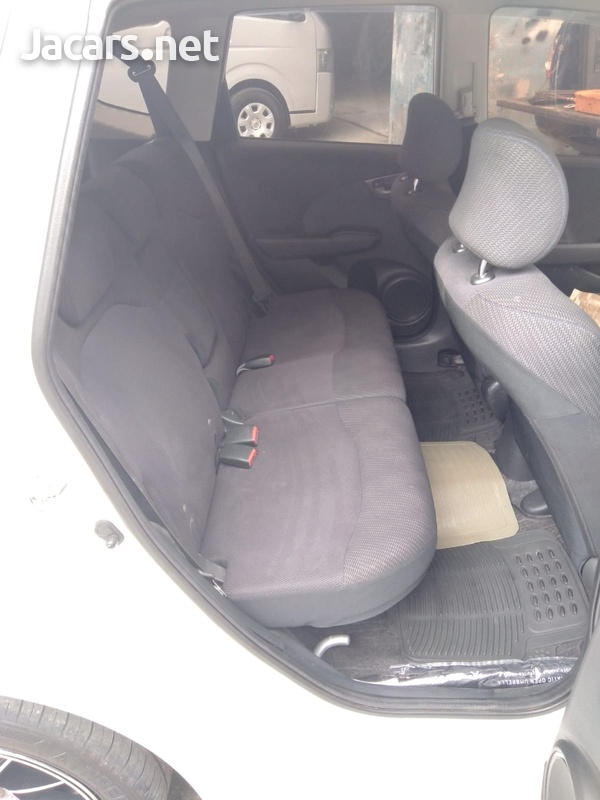 Honda Fit 1,3L 2013-7