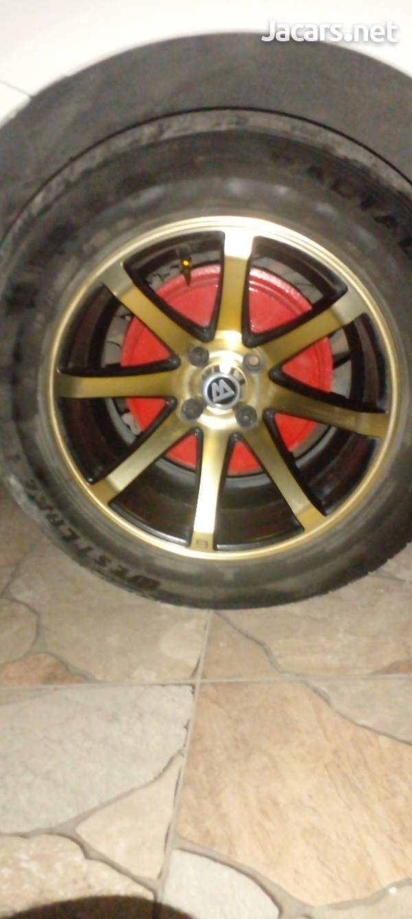 Toyota Axio 1,5L 2012-8