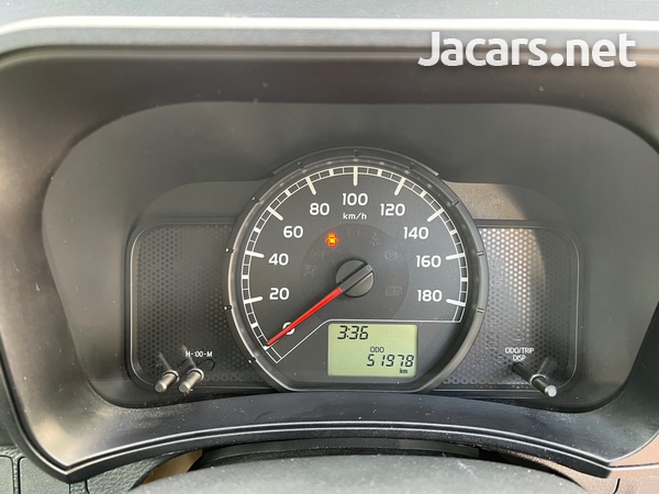 Toyota Probox 1,3L 2018-6