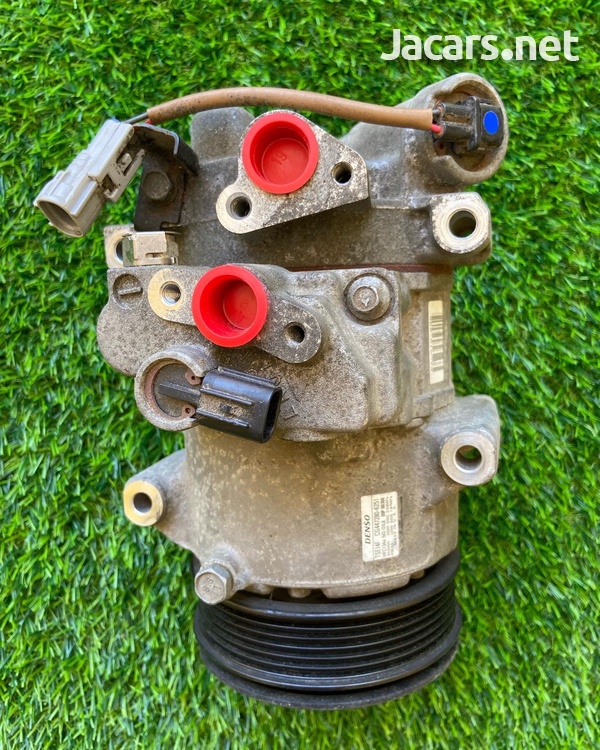 SUBARU LEGACY/ OUTBACK AC COMPRESSOR-1