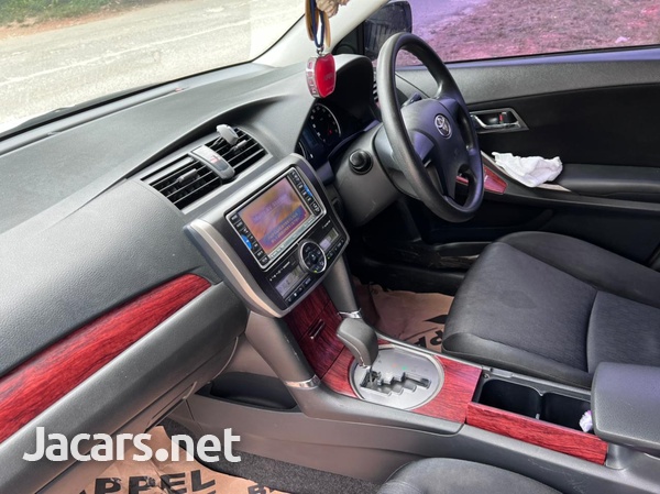 Toyota Allion 1,8L 2010-13