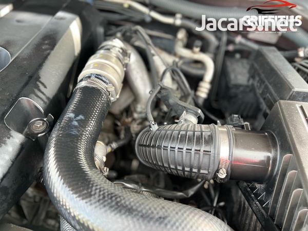 Nissan Navara 2,5L 2009-9