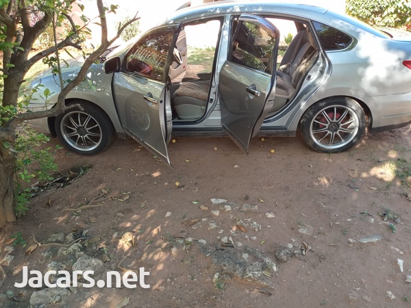 Nissan Bluebird 1,8L 2007-5