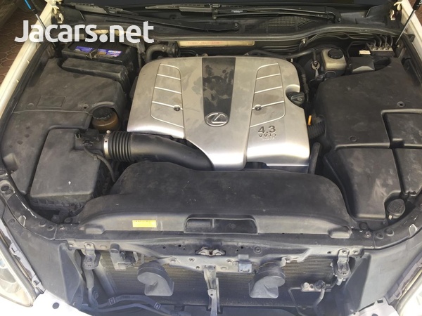 Lexus LS 1,5L 2004-5