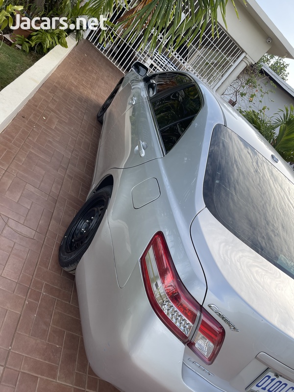 Toyota Camry 2,5L 2011-7