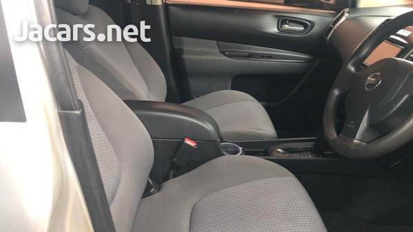 Nissan Wingroad 1,5L 2014-7