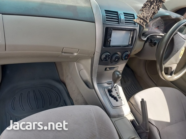 Toyota Axio 1,5L 2009-6
