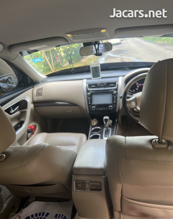 Nissan Teana 2,0L 2014-5