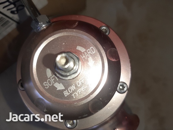 SUPERCHARGER &BLOW OFF VALVE-1