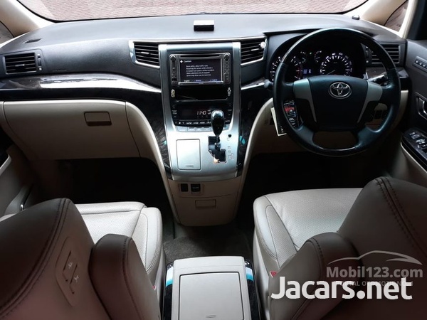 Toyota Alphard 2,4L 2014-3